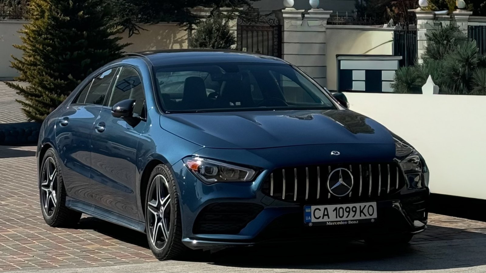 MERCEDES CLA