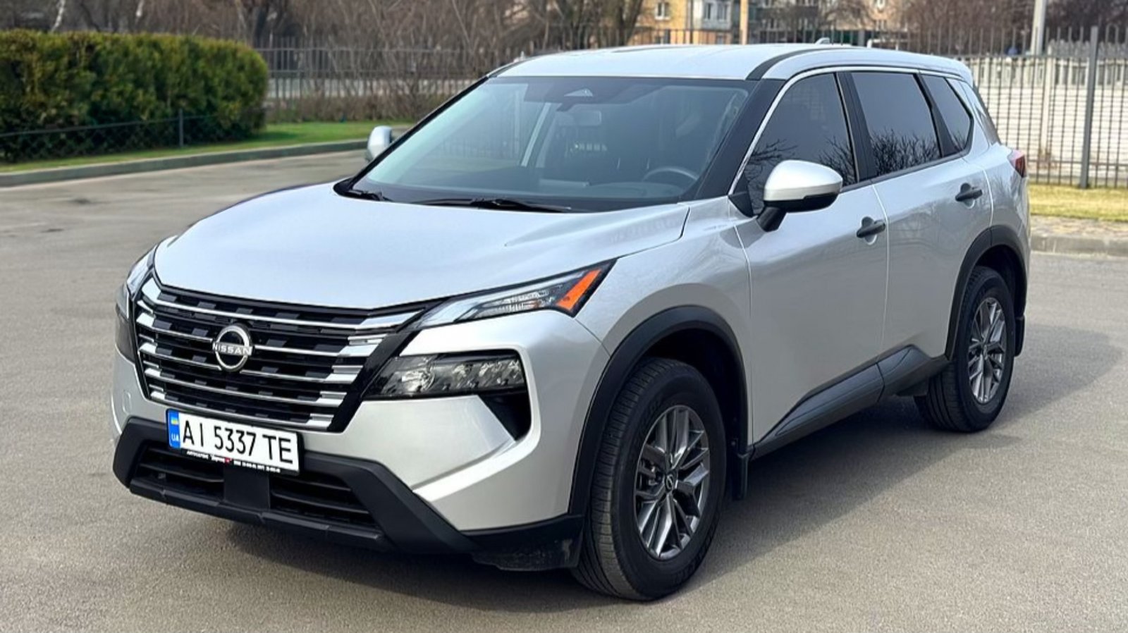 NISSAN ROGUE